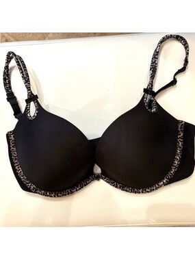 Victoria’s Secret Leopard Trim Bra size 34D
